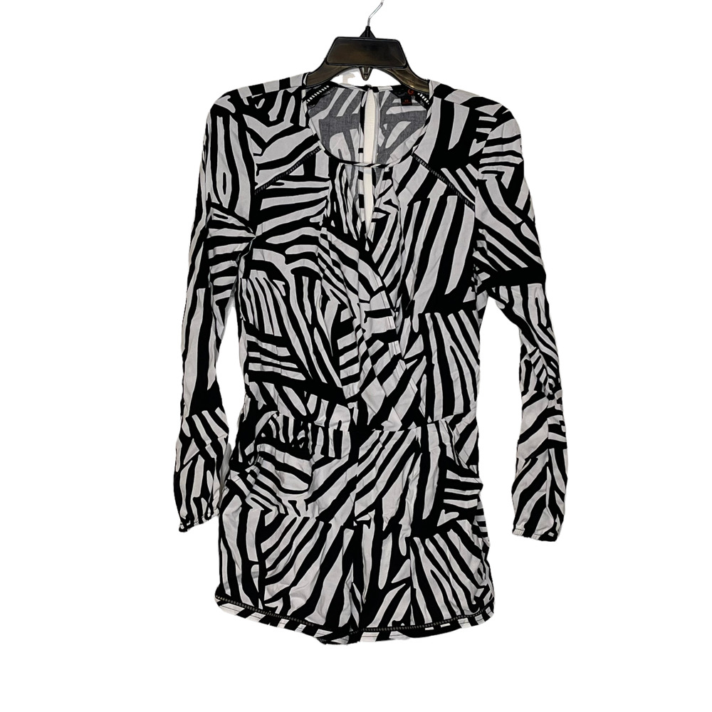 Guess Womens Jumper Romper Size XS Zebra Pattern Rayon Black White LS
